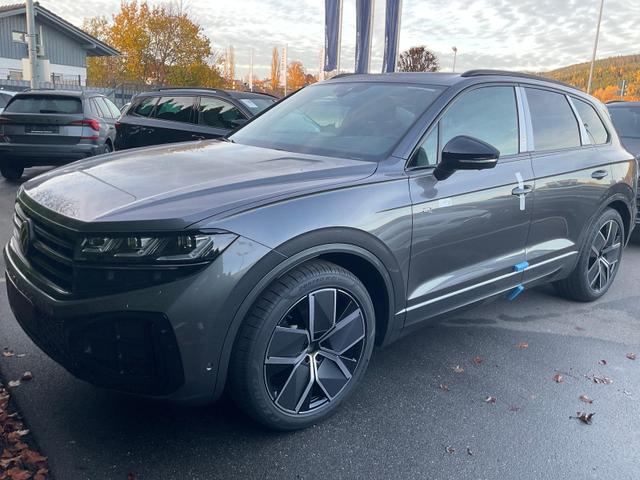 Volkswagen Touareg - 3.0 TDI 210 kW 4Motion R-Line V6 Black, AHK, HuD, Luft, Standheizung
