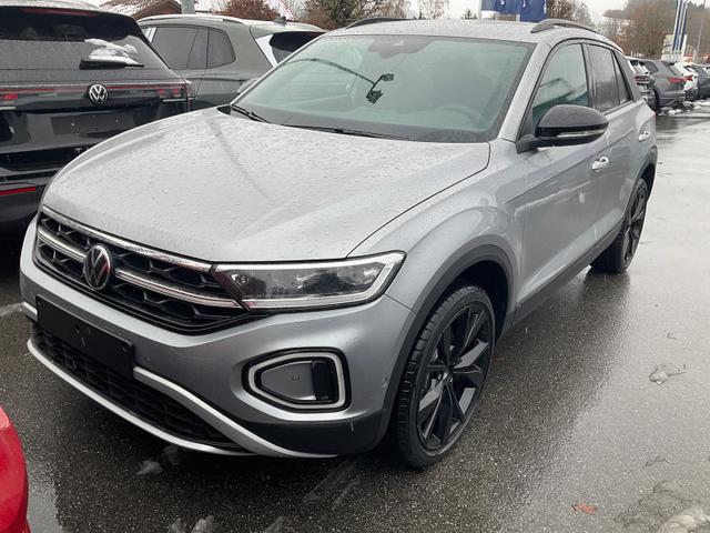 Volkswagen T-Roc - Style 1.5 TSI DSG Black Style, AHK, IQ.Light, 19-Zoll, easyOpen, Navi