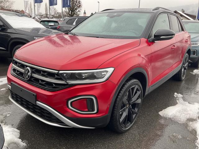 Volkswagen T-Roc - Style 1.5 TSI DSG Black Style, AHK, IQ.Light, 19-Zoll, easyOpen, Navi