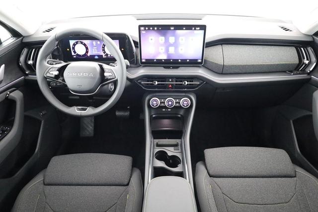 Skoda Kodiaq 2.0 TDI 142kW 4x4 Selection DSG Selection, 7-Sitzer, AHK, Navi, Side, el. Klappe, AreaView, ParkAssist 