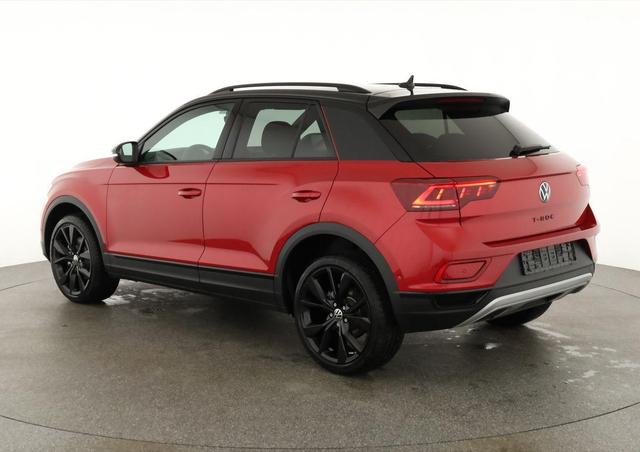 Volkswagen T-Roc Style 1.5 TSI DSG Black Style, AHK, IQ.Light, 19-Zoll, easyOpen, Navi 