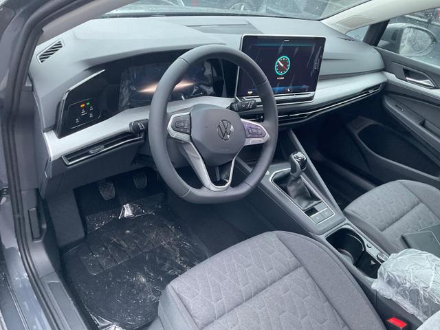 Volkswagen Golf 1.5 TSI 110 kW VIII Variant Life Facelift, AHK, easyOpen, Kamera, 3-J Garantie 