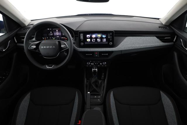 Skoda Kamiq Selection 1.0 TSI DSG Selection, AHK, Matrix, 16-Zoll, Kamera, Winter, 4-J Garantie 