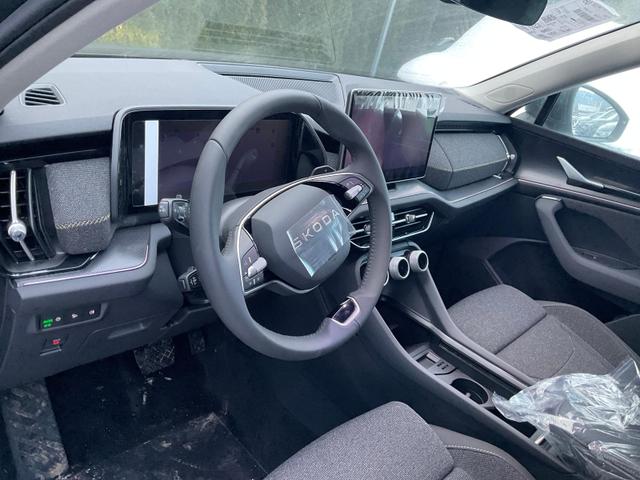 Skoda Kodiaq 1.5 TSI mHEV 110kW Selection DSG Selection, AHK, Side, Navi, el. Klappe 