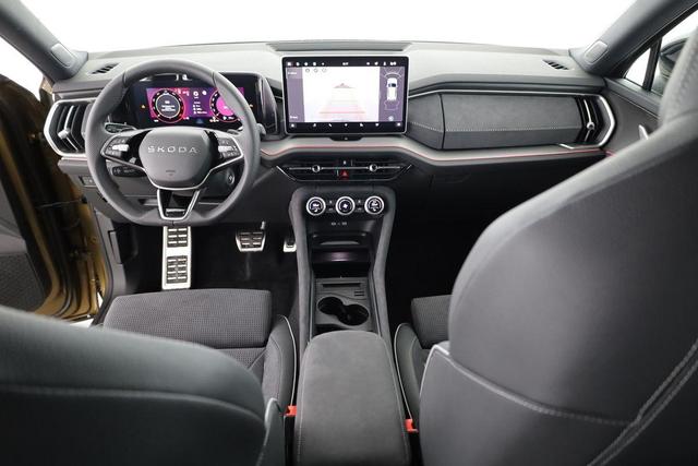 Skoda Kodiaq 1.5 TSI mHEV 110 kW Sportline DSG Sportline, 7-Sitzer, AHK, Navi, Side, Kamera, Matrix, Winter 