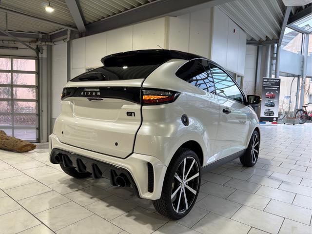 Aixam / Ambition Coup&eacute; GTi Diesel E5+ / Wei&szlig; / / / 