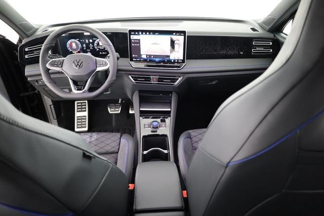 Volkswagen Tiguan 2.0 TDI 142 kW 4Motion R-Line DSG 4M Black Style, AHK. Navi, AreaView, Side, Winter, el. Klappe 