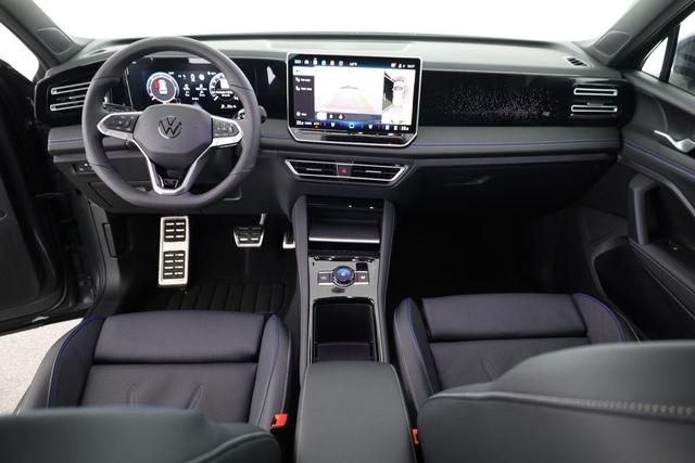 Volkswagen Tiguan 2.0 TDI 142 kW 4Motion R-Line DSG 4 M R-LINE, IQ.Light, AHK, Navi, AreaView, LEDER, Side, Winter, 20-Zoll 