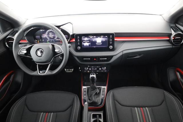 Skoda Fabia Monte Carlo 1.5 TSI DSG Carlo, 18-Zoll, Kamera, Winter, Ladeboden, Climatronic 