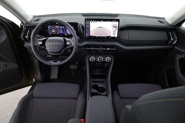 Skoda Kodiaq 2.0 TDI 142kW 4x4 Selection DSG Selection, 7-Sitzer, AHK, Navi, Side, el. Klappe, AreaView, ParkAssist 