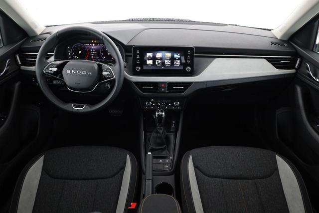 Skoda Kamiq Selection 1.0 TSI DSG Selection, LED, Kamera, ACC, Side, Winter 