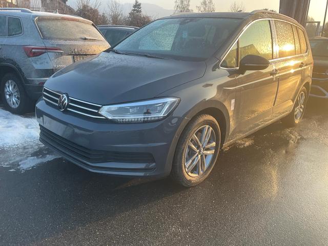 Volkswagen Touran - Comfortline BMT/Start-Stopp 1.5 TSI DSG Comfortline, 7-Sitzer, AHK, Navi, Kamera, Side, Winter, 3 J.-Garantie