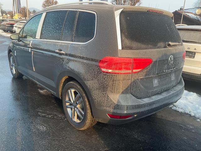 Volkswagen Touran Comfortline BMT/Start-Stopp 1.5 TSI DSG Comfortline, 7-Sitzer, AHK, Navi, Kamera, Side, Winter, 3 J.-Garantie 