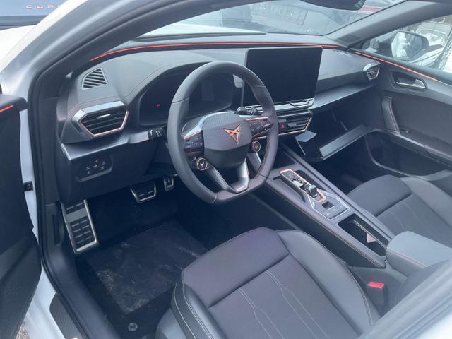 Cupra Leon Sportstourer 1.5 eTSI 110 kW ST DSG, AHK, Navi, Matrix, Side, Kamera, el. Klappe, Winter, 5-J Garantie 