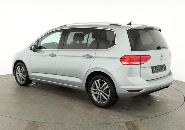 Volkswagen Touran Comfortline BMT/Start-Stopp 1.5 TSI DSG Comfortline, 7-Sitzer, AHK, Navi, Kamera, Side, Winter, 3 J.-Garantie 