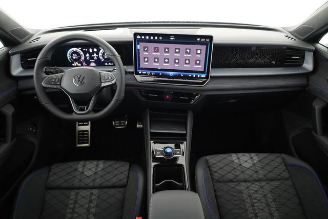 Volkswagen Tayron 1.5 TSI eHybrid 150 kW R-Line Black, Pano, HuD, AHK, AreaView, LED-Plus, Side, Navi, Winter, 5 J.-Garantie 