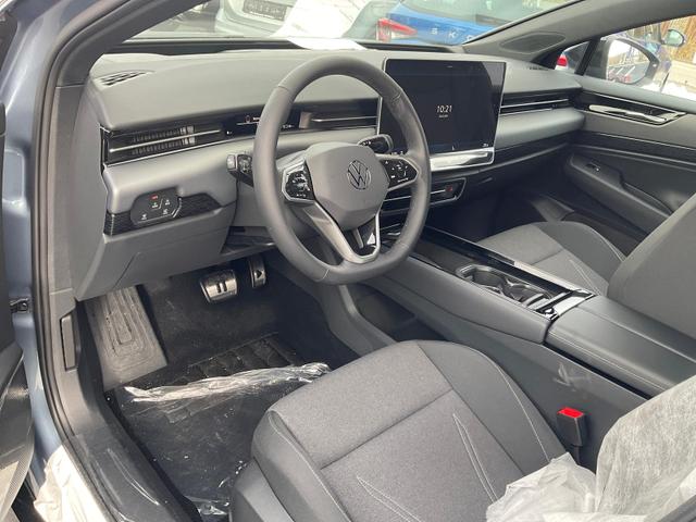 Volkswagen ID.7 Kombi Pro 210 kW Tourer Black Style, HUD, AreaView, Side, Winter, 19-Zoll 