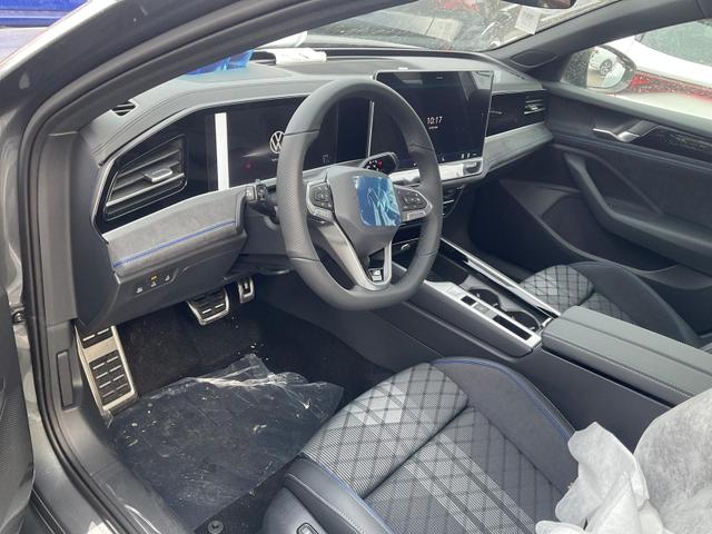 Volkswagen Passat Variant 2.0 TDI 142 kW 4Motion R-Line DSG 4M Black, AHK, IQ.Light, HUD, 19-Zoll, AreaView, Navi, Side 