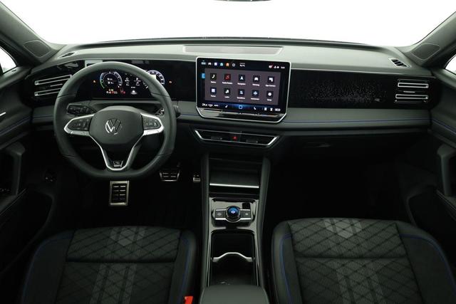 Volkswagen Tiguan 1.5 TSI eHybrid 200 kW R-Line Black, Pano, 20-Zoll, AHK, AreaView 