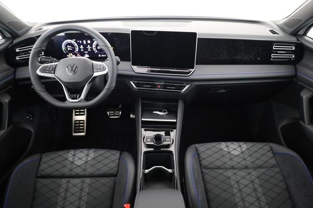 Volkswagen Tiguan 1.5 TSI eHybrid 200 kW R-Line Black, Pano, 20-Zoll, AHK, AreaView 