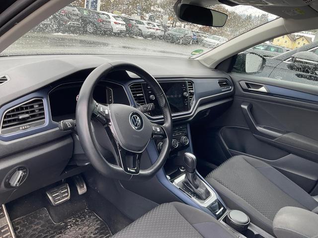 Volkswagen T-Roc United 1.5 TSI DSG, Pano, AHK, Parklenk, Winter, 17-Zoll 