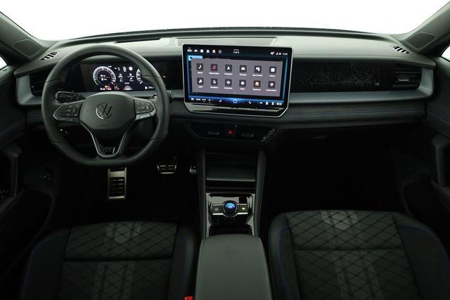 Volkswagen Tayron 1.5 TSI eHybrid 150 kW R-Line Black, HuD, AHK, AreaView, LED-Plus, Side, Navi, Winter, 5 J.-Garantie 