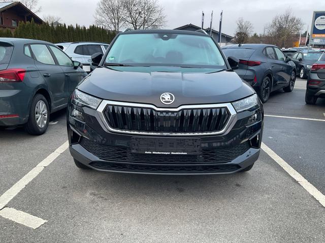 Skoda Karoq - Selection 2.0 TDI DSG Selection, AHK, LED, Kamera, el. Klappe, 18-Zoll