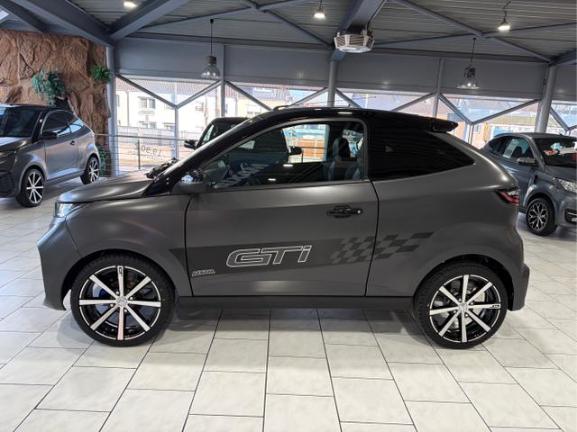 Aixam / Ambition Coup&eacute; GTi Diesel E5+ / Grau / / / 