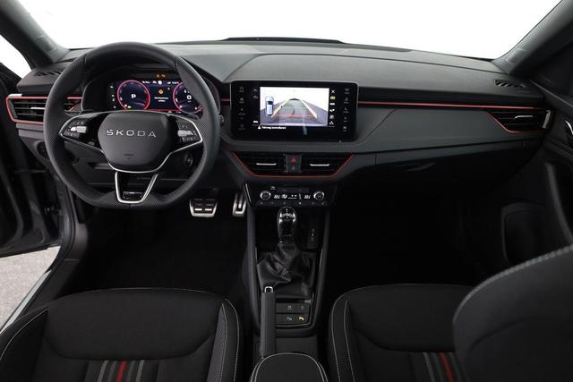 Skoda Kamiq Monte Carlo 1.0 TSI DSG Carlo, Matrix, AHK, 18-Zoll, Pano, Navi, el.Klappe, 5 J.-Garantie 