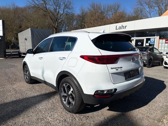 Kia / Sportage / Wei&szlig; / / / 
