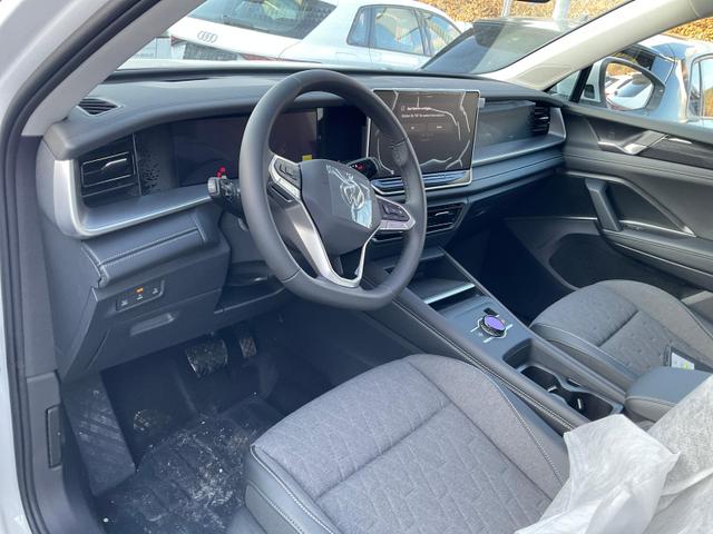 Volkswagen Tayron 1.5 TSI eHybrid 150 kW Life Life, Pano, HuD, AHK, AreaView, Side, Navi, Winter, 5-J. Garantie 