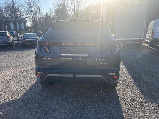 Hyundai / TUCSON / / / / 