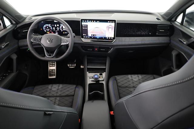 Volkswagen Tiguan 2.0 TDI 142 kW 4Motion R-Line DSG 4M Black, Pano, IQ.Light, AHK, Navi, Side, AreaView, Winter, sofort 