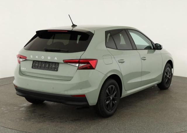 Skoda Fabia Selection 1.0 TSI 130 Jahre, LED, Kamera, Winter, Sunset, 15-Zoll 