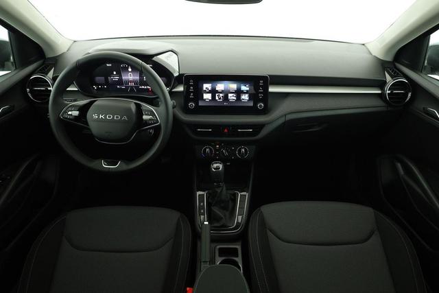 Skoda Fabia Selection 1.0 TSI 130 Jahre, LED, Kamera, Winter, Sunset, 15-Zoll 