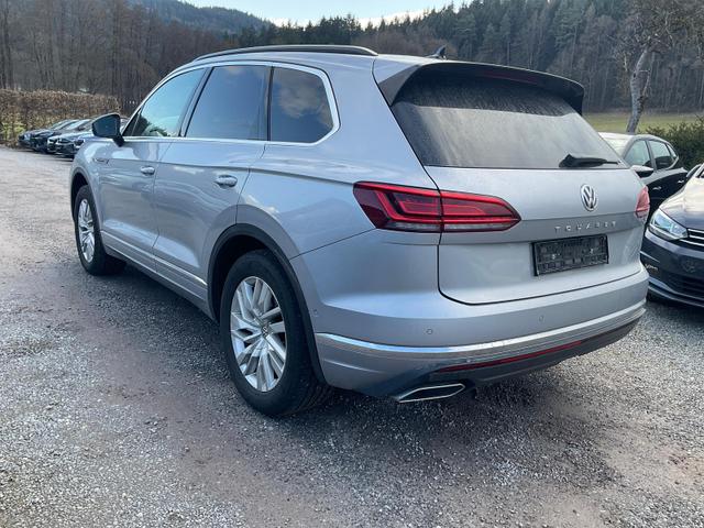Volkswagen Touareg Atmosphere 4Motion 3.0 V6 TDI 4M, AHK, Navi, Kamera, ACC, 1. Hand 