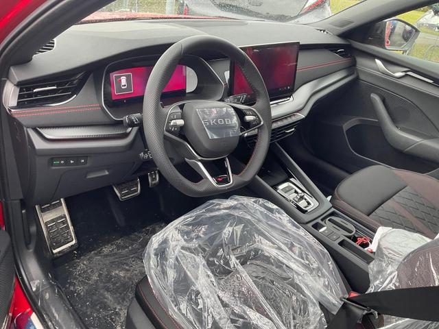 Skoda Octavia Combi 2.0 TSI 195 kW RS DSG, AHK, Navi, Matrix, Side, Winter, 5 J.-Garantie 