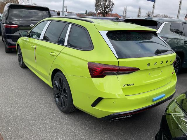 Skoda Octavia Combi 2.0 TSI 195 kW RS DSG, AHK, Navi, Matrix, Side, Winter, 5 J.-Garantie 