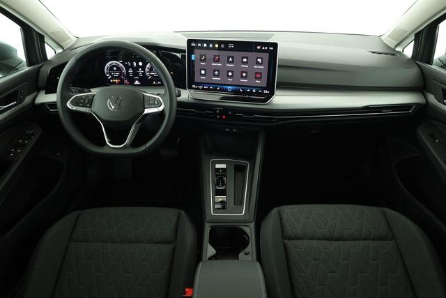 Volkswagen Golf Variant VIII 2.0 TDI DSG Life, AHK, easyOpen, Kamera, 3-J Garantie 