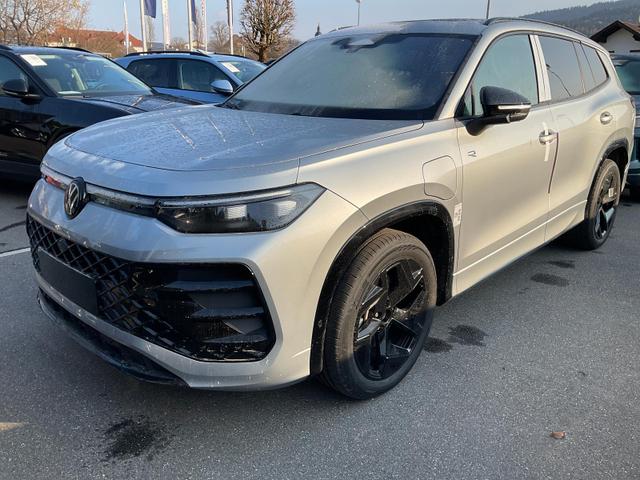 Volkswagen Tayron - 1.5 TSI eHybrid 150 kW R-Line Black, Pano, HuD, AHK, AreaView, LED-Plus, Side, Navi, Winter Plus, 5 J.-Garantie