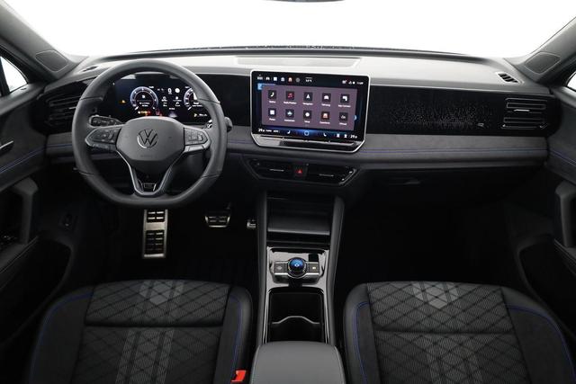 Volkswagen Tiguan 2.0 TDI 142 kW 4Motion R-Line DSG 4M Black, AHK, Navi, AreaView, Side, Winter, el. Klappe 