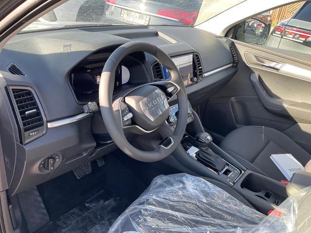 Skoda Karoq Selection 1.5 TSI DSG Selection, AHK, Navi, LED, Kamera, Winter, el. Klappe, Ladeboden, 4 J.-Garantie 