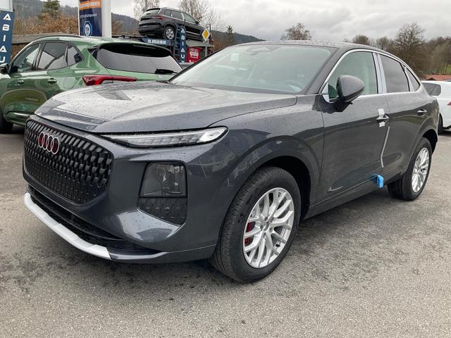 Audi Q3 Sportback - TFSI quattro 150 kW quattro, AHK, Navi, AreaView, Side, Sound, Winter, 18-Zoll