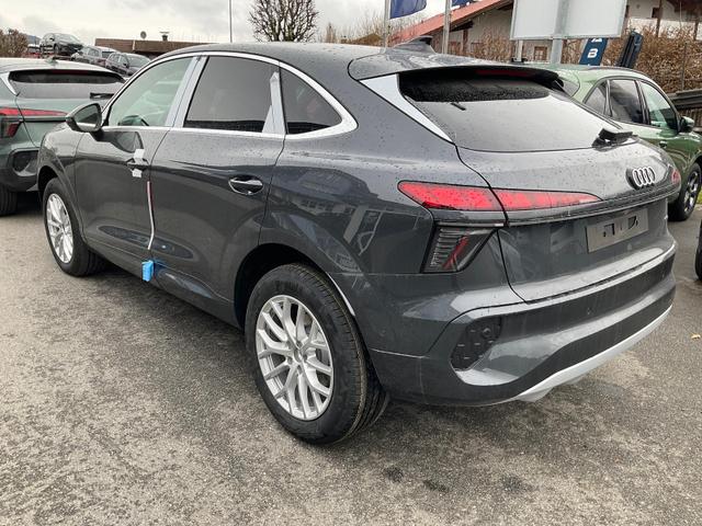 Audi Q3 Sportback TFSI quattro 150 kW quattro, AHK, Navi, AreaView, Side, Sound, Winter, 18-Zoll 