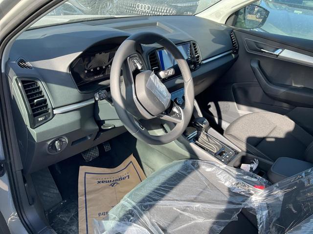 Skoda Karoq Selection 1.5 TSI DSG Selection, AHK, LED, Kamera, Winter, el. Klappe, Ladeboden, 4 J.-Garantie 