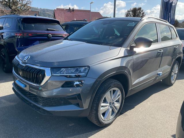 Skoda Karoq - Selection 1.5 TSI DSG Selection, AHK, Navi, LED, Kamera, Winter, el. Klappe, Ladeboden, 4 J.-Garantie