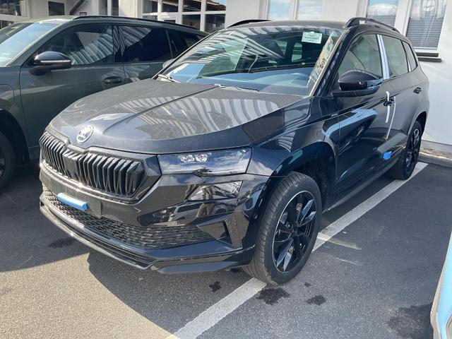 Skoda Karoq - Sportline 1.5 TSI DSG Sportline, AHK, Navi, CANTON, Matrix, AreaView, Side, Kamera, el. Klappe, FS-beheizbar