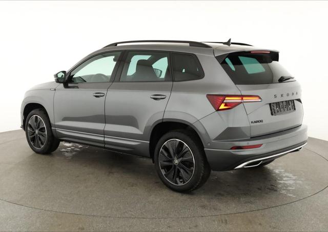 Skoda Karoq Sportline 1.5 TSI DSG Sportline, AHK, Navi, CANTON, Matrix, AreaView, Side, Kamera, el. Klappe, FS-beheizbar 