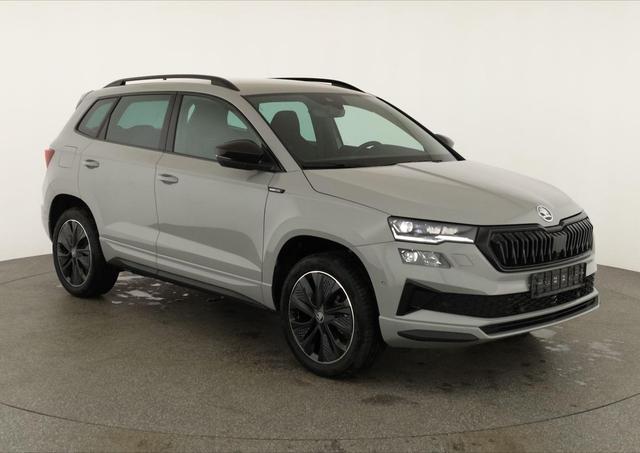 Skoda Karoq Sportline 1.5 TSI DSG Sportline, AHK, Navi, CANTON, Matrix, AreaView, Side, Kamera, el. Klappe, FS-beheizbar 