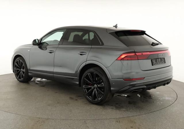 Audi Q8 50 TDI quattro qu S-LINE, Standheizung, HuD, Luft, Pano, B&O, 23-Zoll, AHK, Leder, AreaView, Optik schwarz 